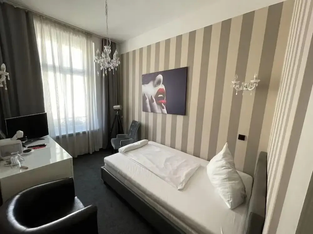 Hotel photo 16