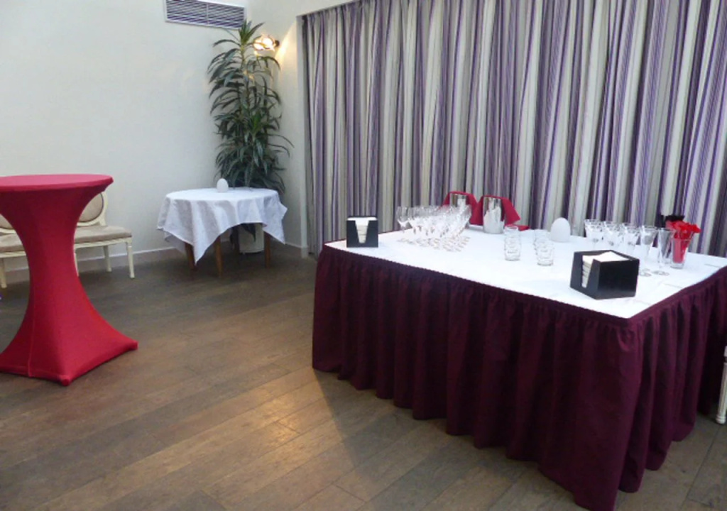 Logis Hôtel Restaurant Le Fruitier - Général