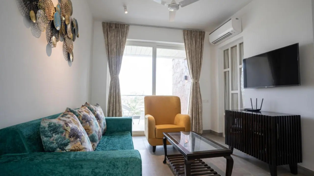 1 Bedroom Luxury Suite