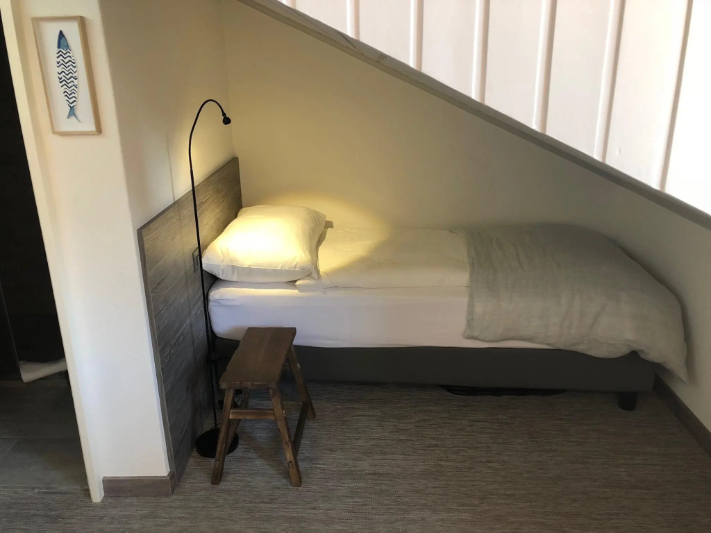 Economy Single Attic room