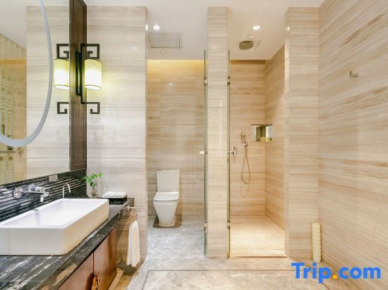 Люкс Deluxe в Xi'an YongChang Hotel