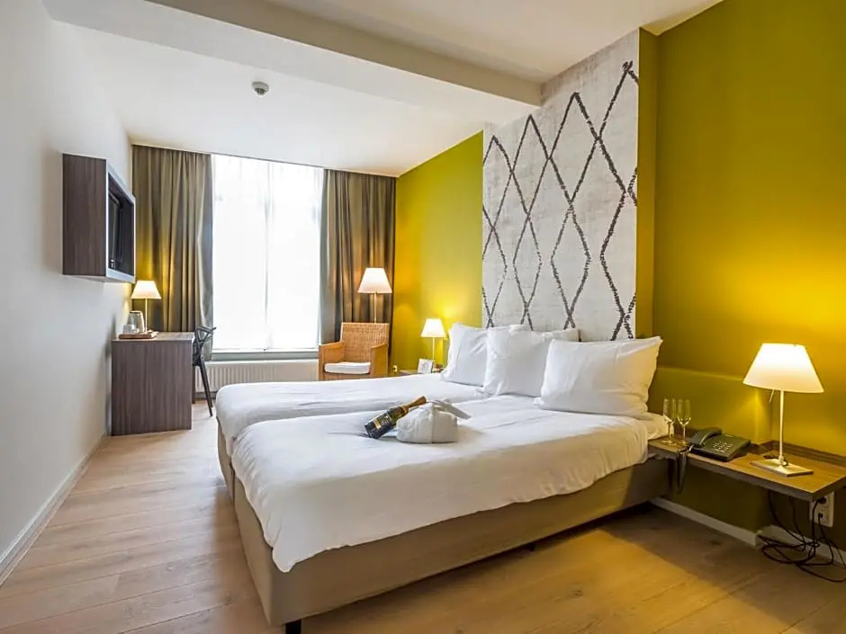 Comfort room