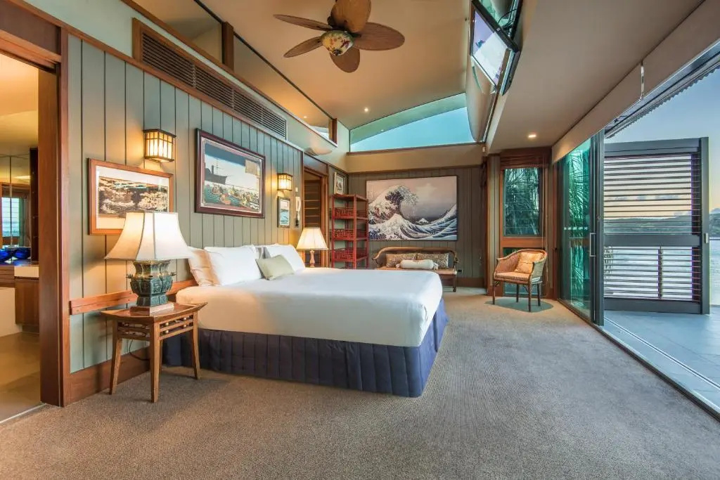 Yacht Club Villa - Photo 1
