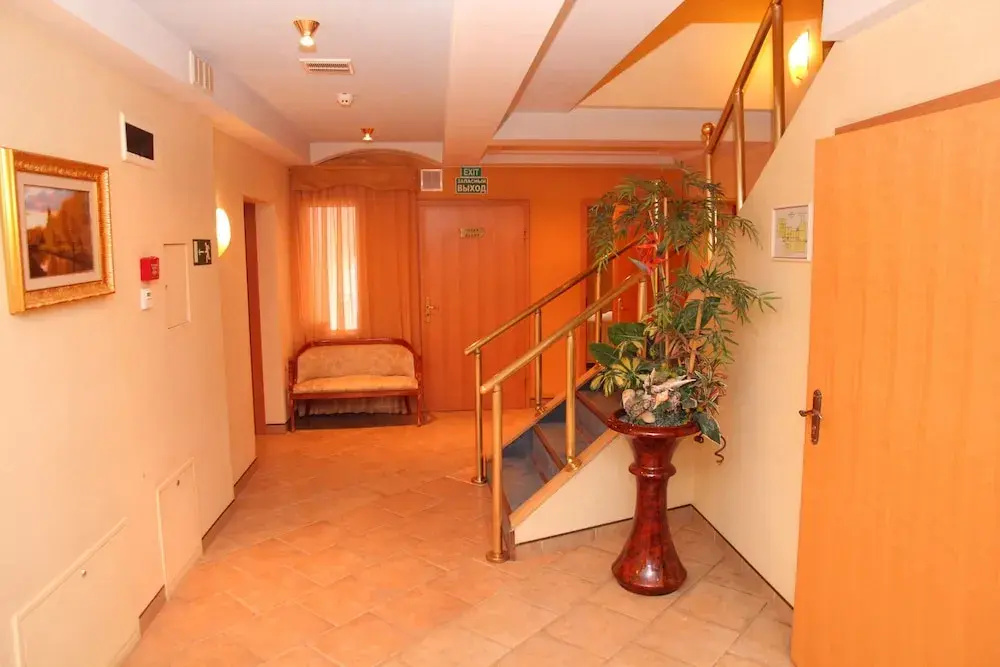 Hotel photo 12