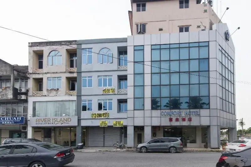 Oyo 447 Comfort Hotel Meru