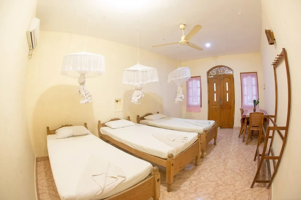 Rupa's Hotel - Général