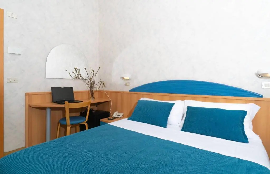 Hotel Sampaoli - Chambres