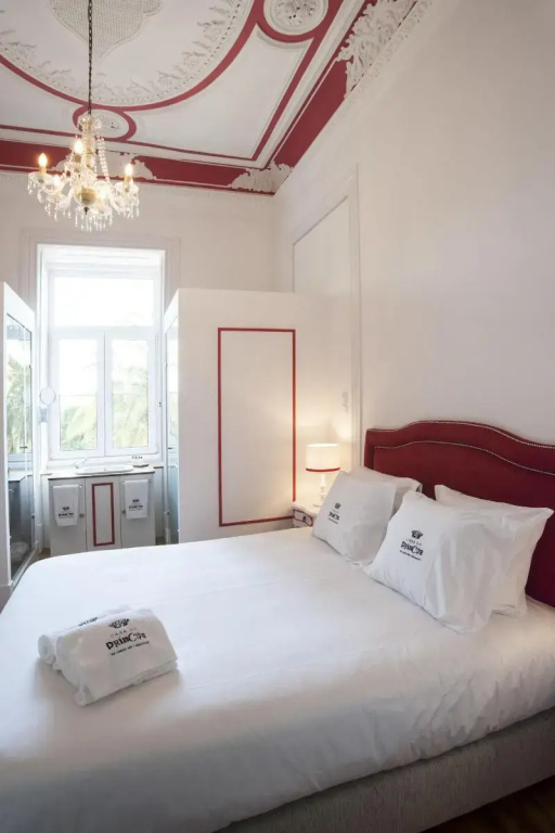 Historic Double room (full double bed)