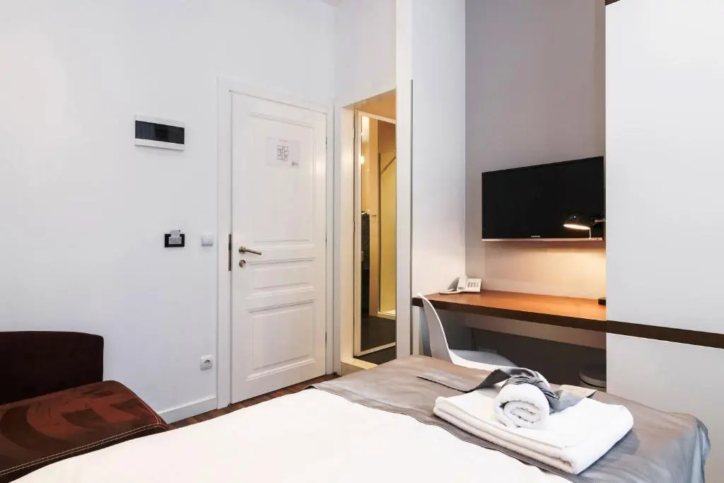 Standard Single room