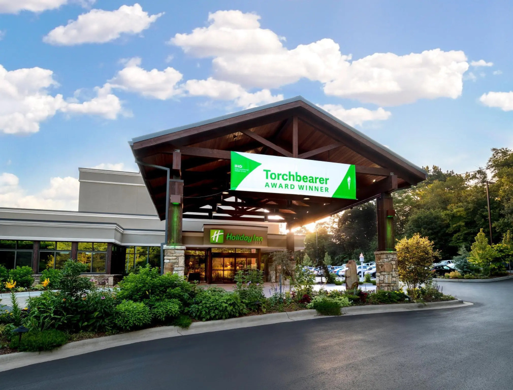 Holiday Inn Asheville East-Blue Ridge PKWY by IHG - Chambres