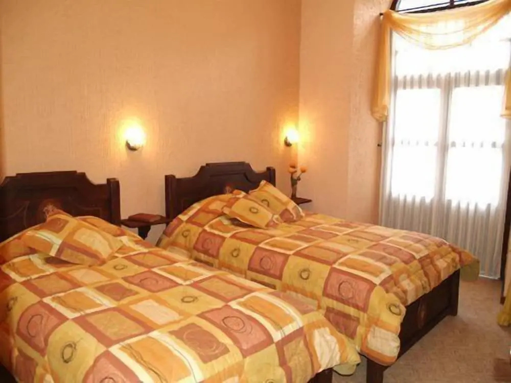 Standard Double room with balcony (full double bed)
