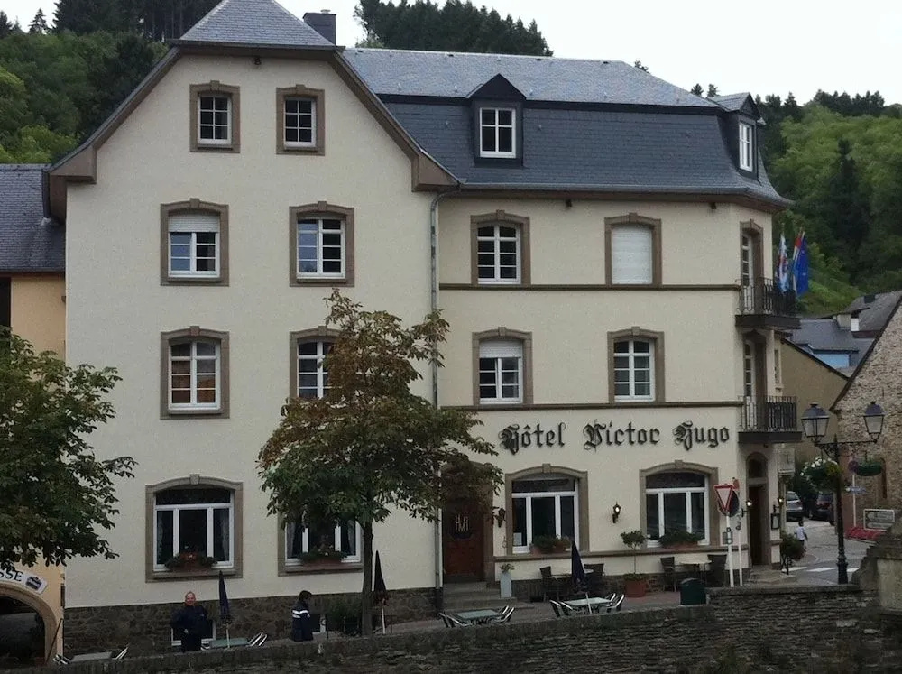 Hôtel - Restaurant Victor Hugo
