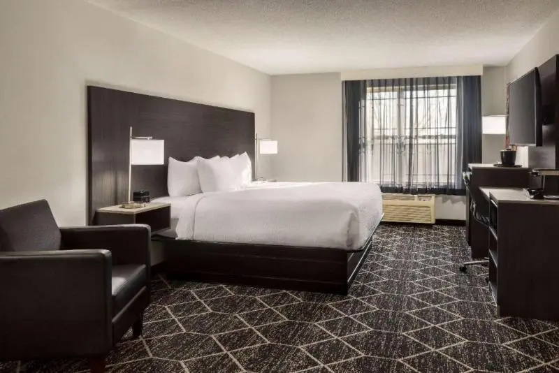 La Quinta Inn & Suites By Wyndham Lake George - Chambres