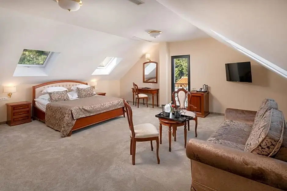 Double Junior Suite with sea view (full double bed)