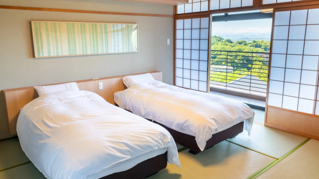Double Suite (twin beds)
