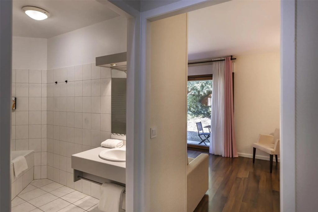 Hotel photo 32
