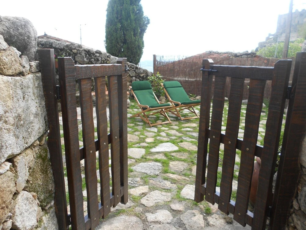 Balcony & Terrace