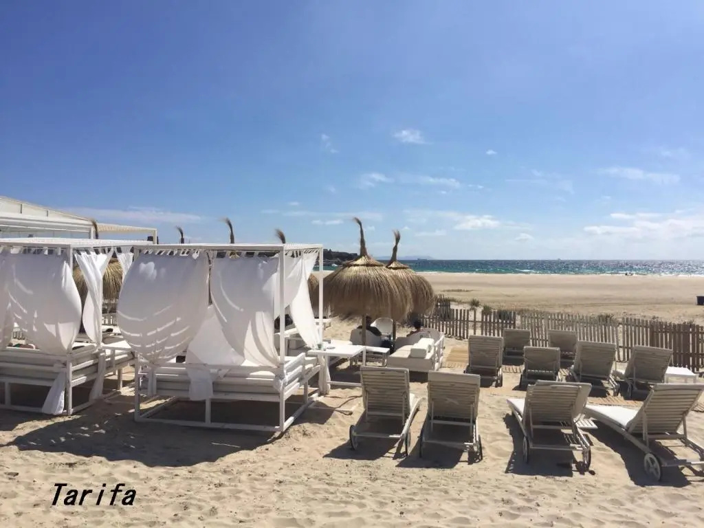 Beach & Waterfront