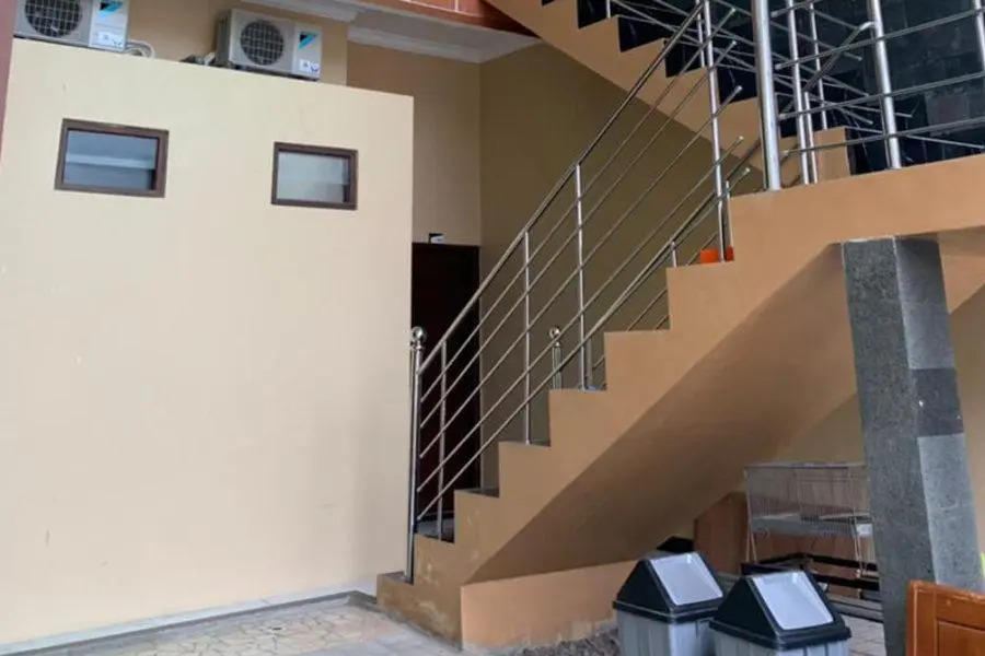 RedDoorz Syariah near Kawasan Simpang Lima Pati - фото 13