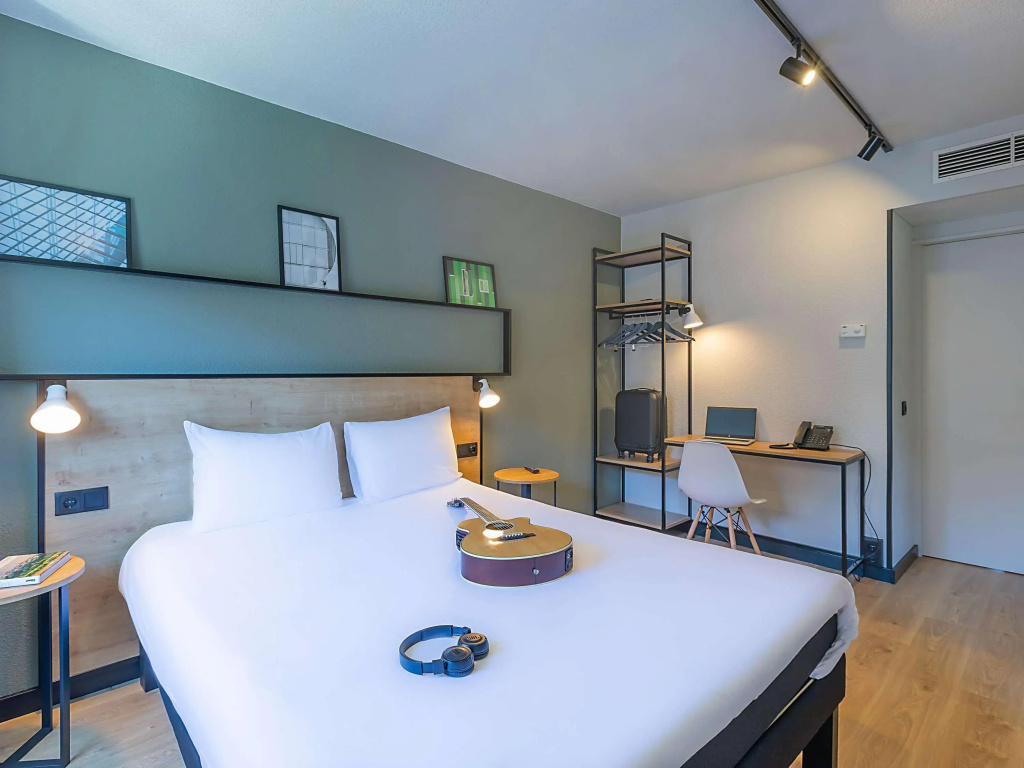 ibis Braganca - Général