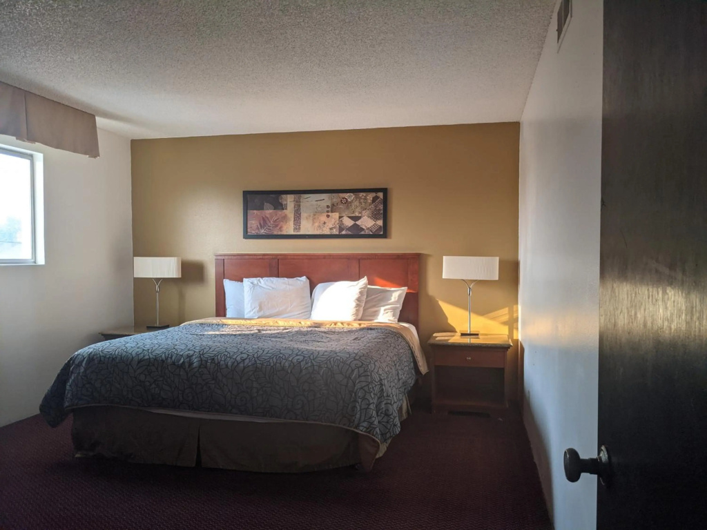 Cabana Inn — 2