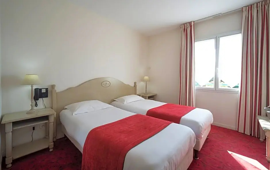 Brit Hotel Du Perche - Chambres