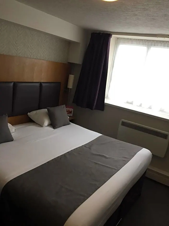 De Trafford Hotel By Greene King Inns - Chambres