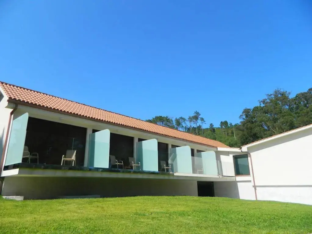 Hotel Alén do mar