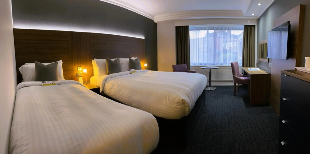 Best Western Plough & Harrow Hotel - Général