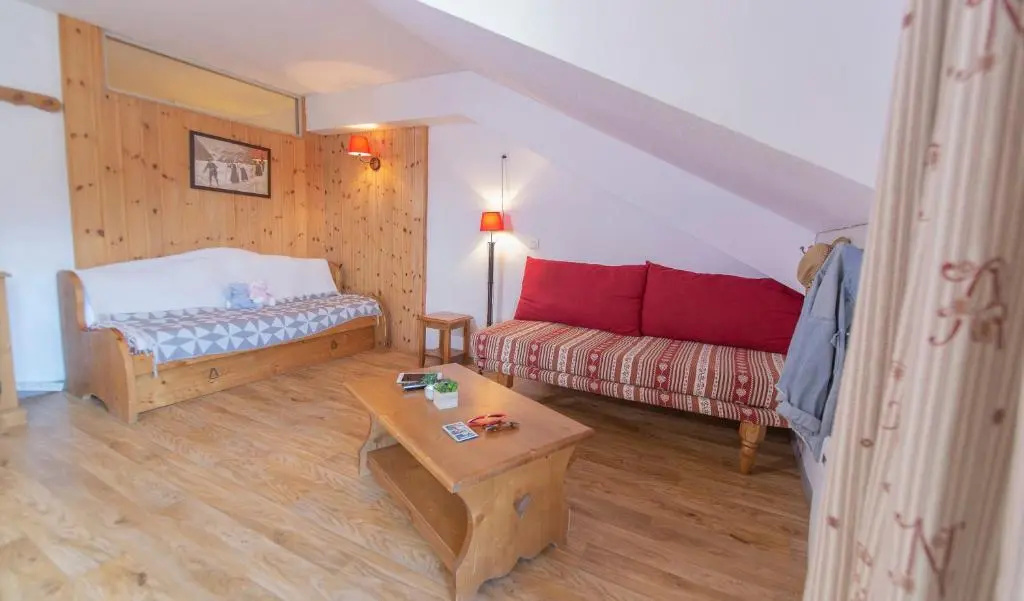 Voir la photo 3 — Agence des Orres - Les Monts du Bois d'Or 1800- STUDIO 4P avec PARKING - MBC505