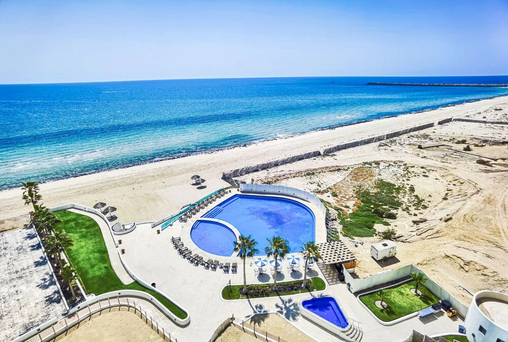 Beach & Waterfront