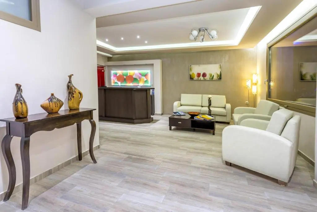 Lobby & Reception
