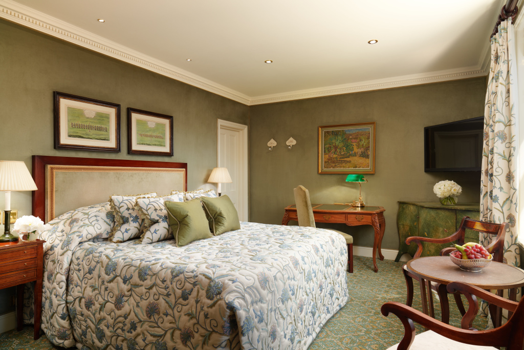 The Egerton House Hotel — фото