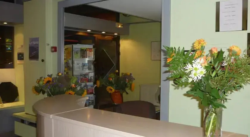 Htel Parisien