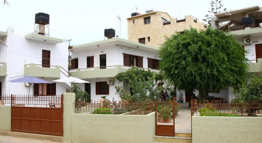 Myrto Studios and Apartments