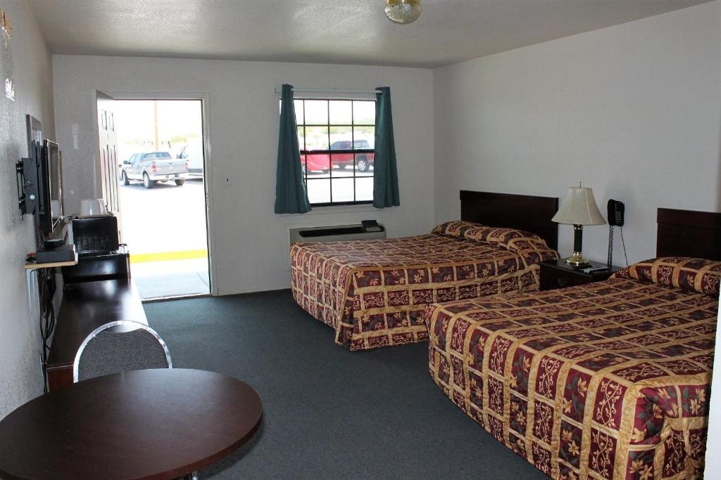 Adobe Inn Motel — 3