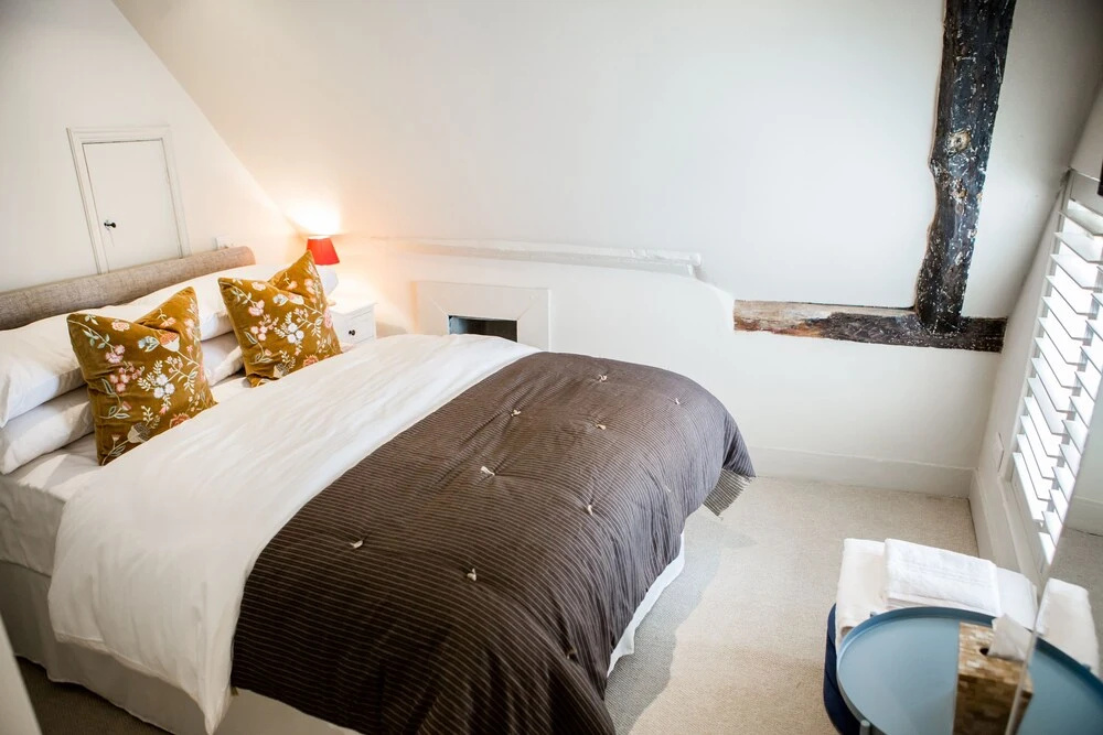 Comfort room
