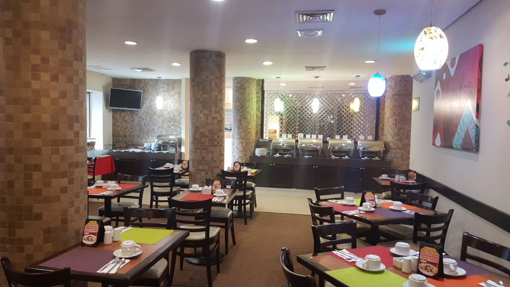 Food & Beverage
