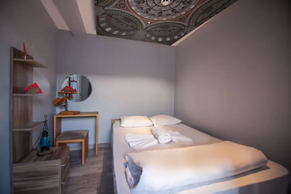 Economy Double room with balcony (full double bed)