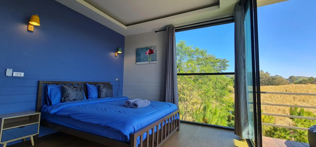 Deluxe room with balcony
