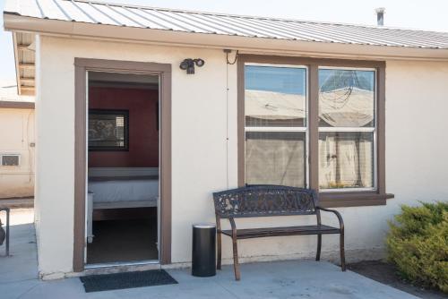 Historic Route 66 Motel by null