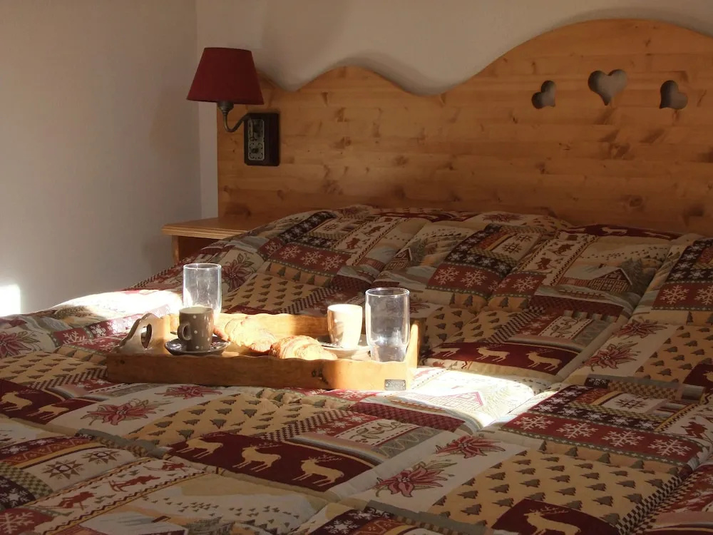 1 Bedroom Apartment with balcony