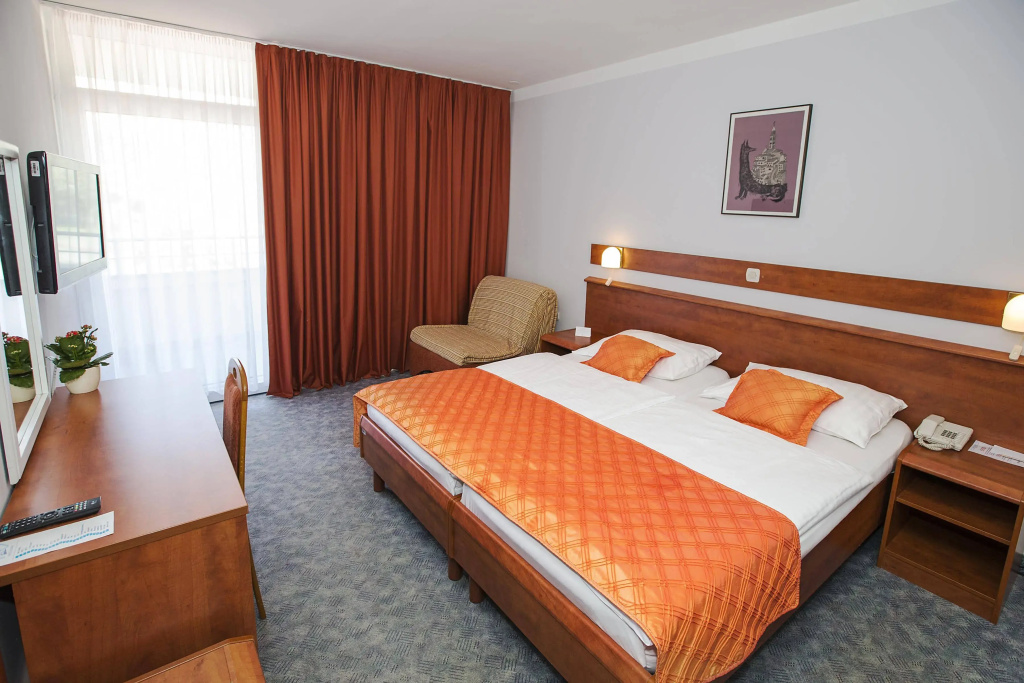 Sunny Baška Hotel by Valamar, ex Corinthia - Général