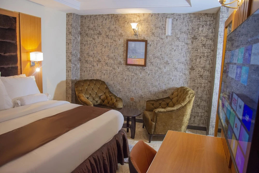 Sparklyn Hotels & Suites - Chambres