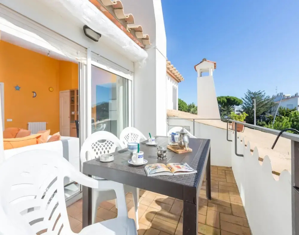 Apartment in Spain Near Sandy Beach