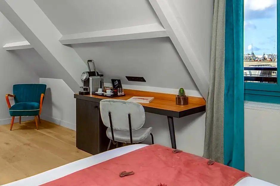 Lyric Hotel Paris 77