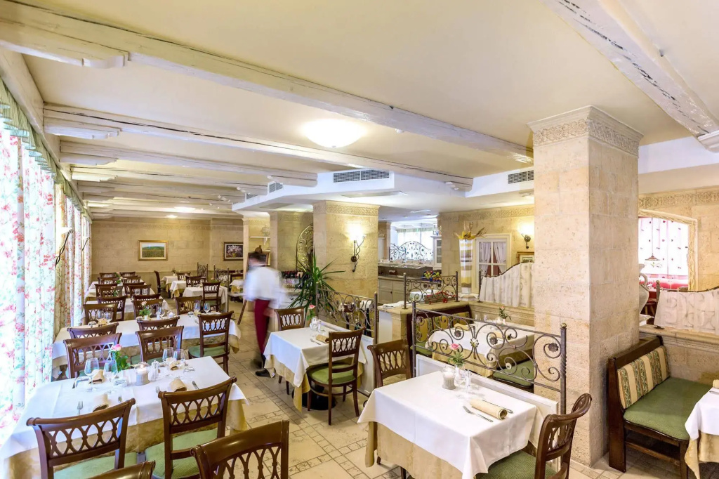 Sartori's Hotel - Général