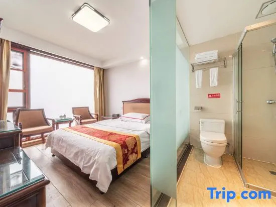 Deluxe Single room with view