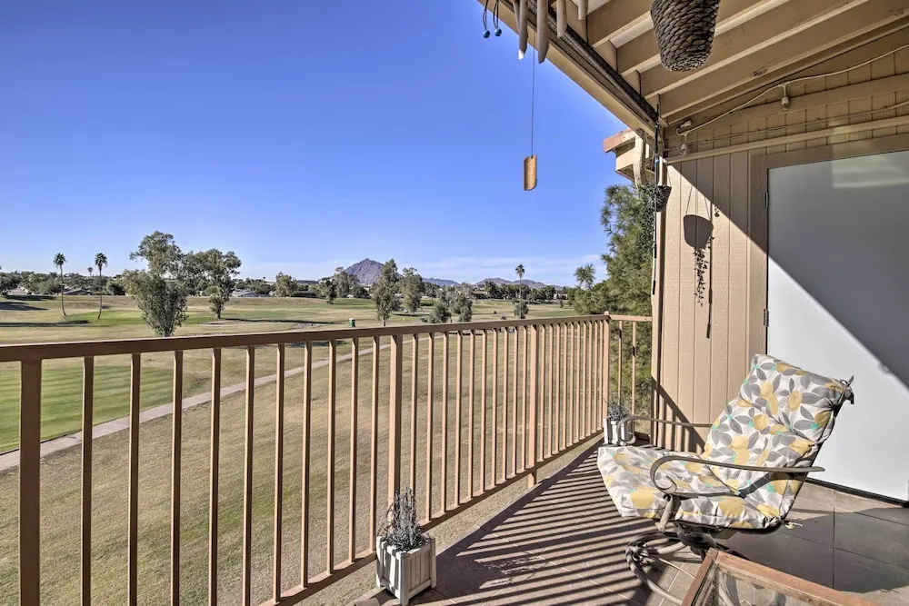 Golf Course, Mountain Views: Scottsdale Condo!