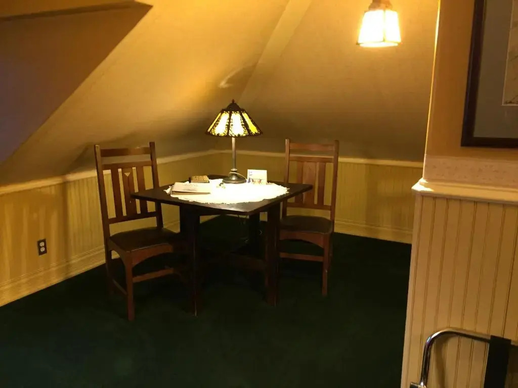 Alaska's Capital Inn Bed & Breakfast by null